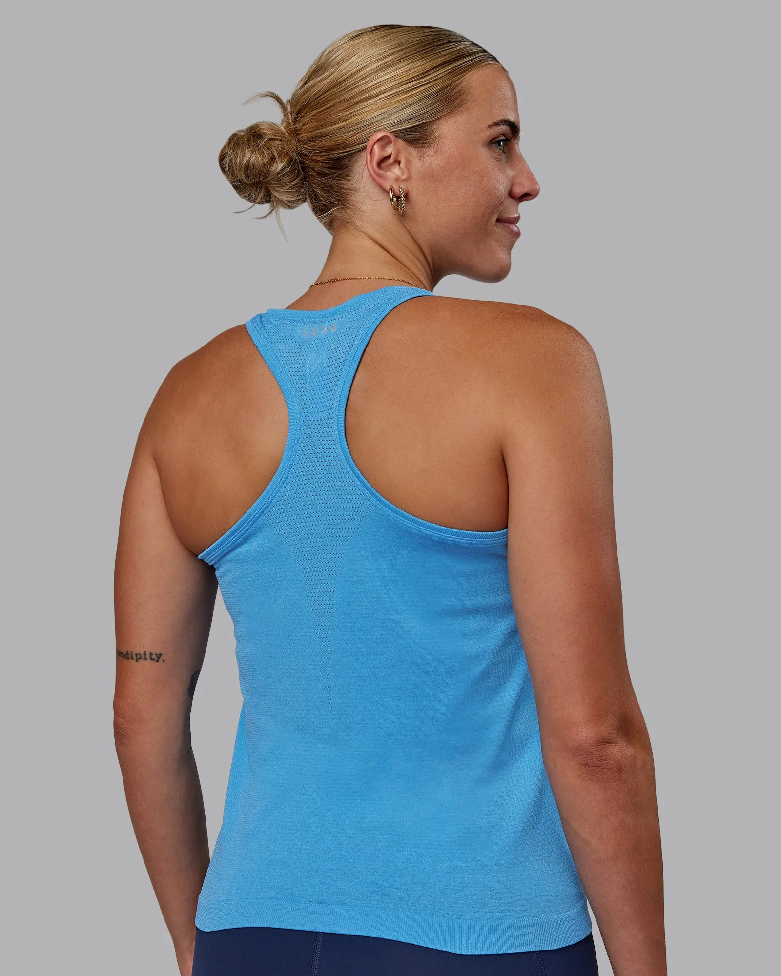 AeroFLX  Seamless Tank - Azure Blue/Azure Blue