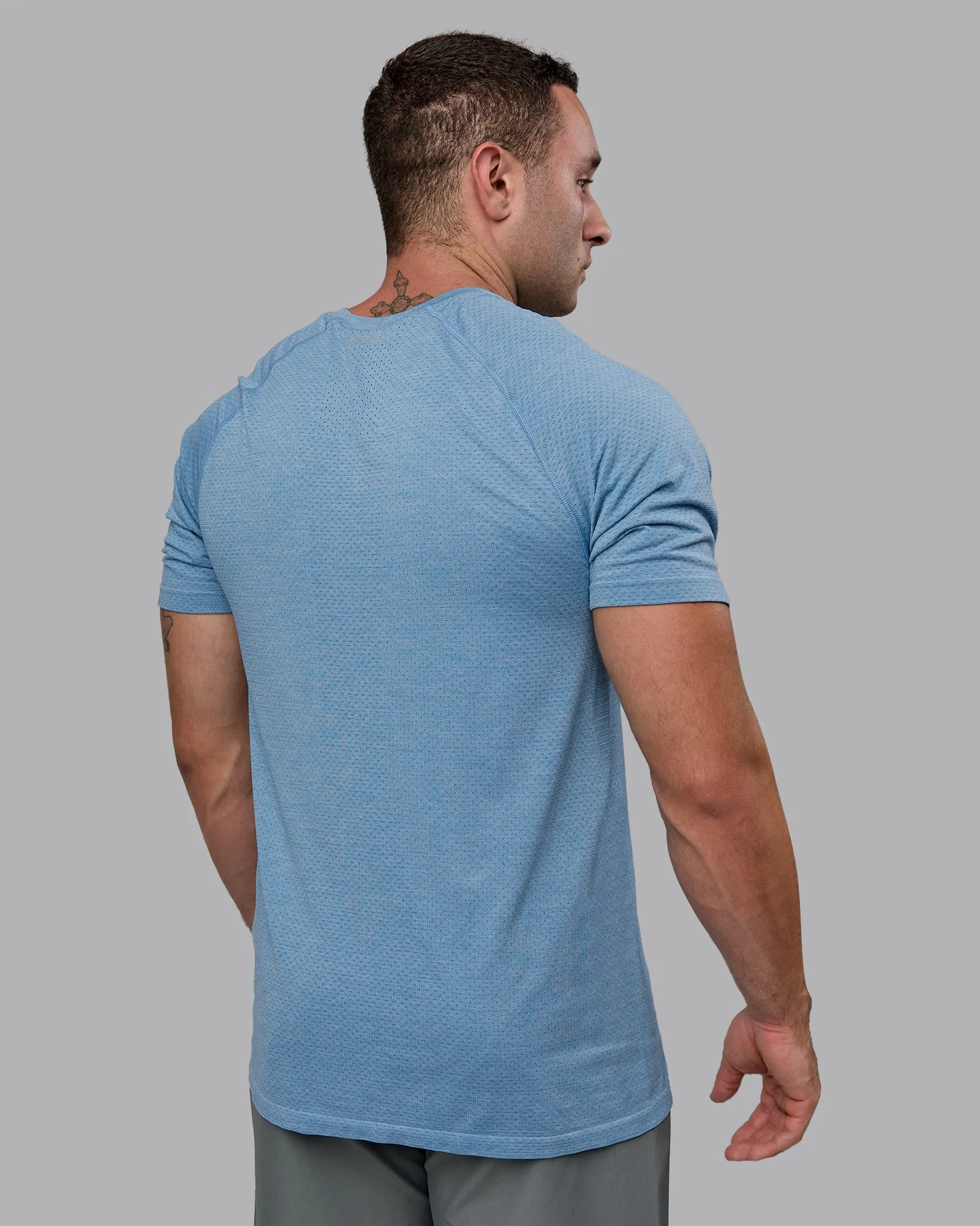 AeroFLX  Seamless Tee - Elemental Blue/Ice Blue