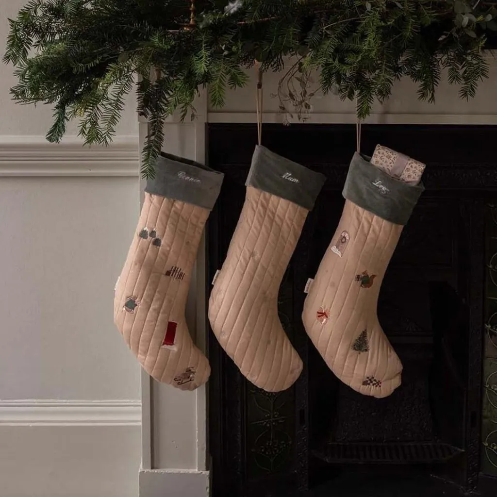 AVERY ROW Christmas Stocking - Snowflakes