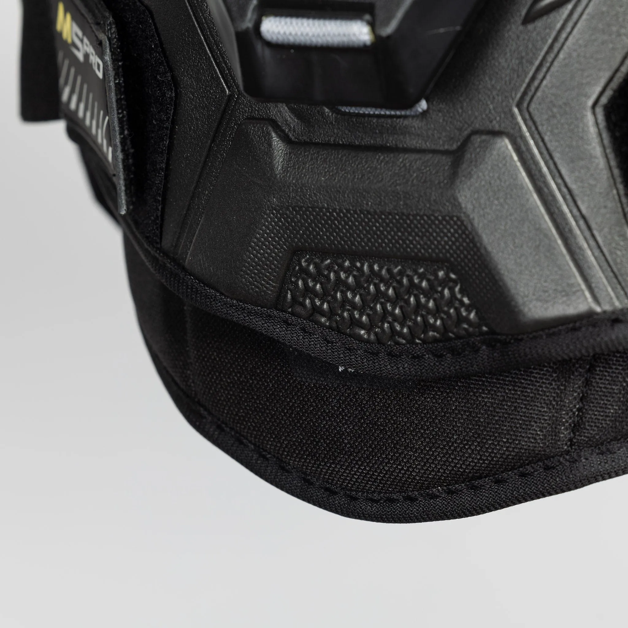 Bauer Supreme M5 Pro Intermediate Hockey Shoulder Pads