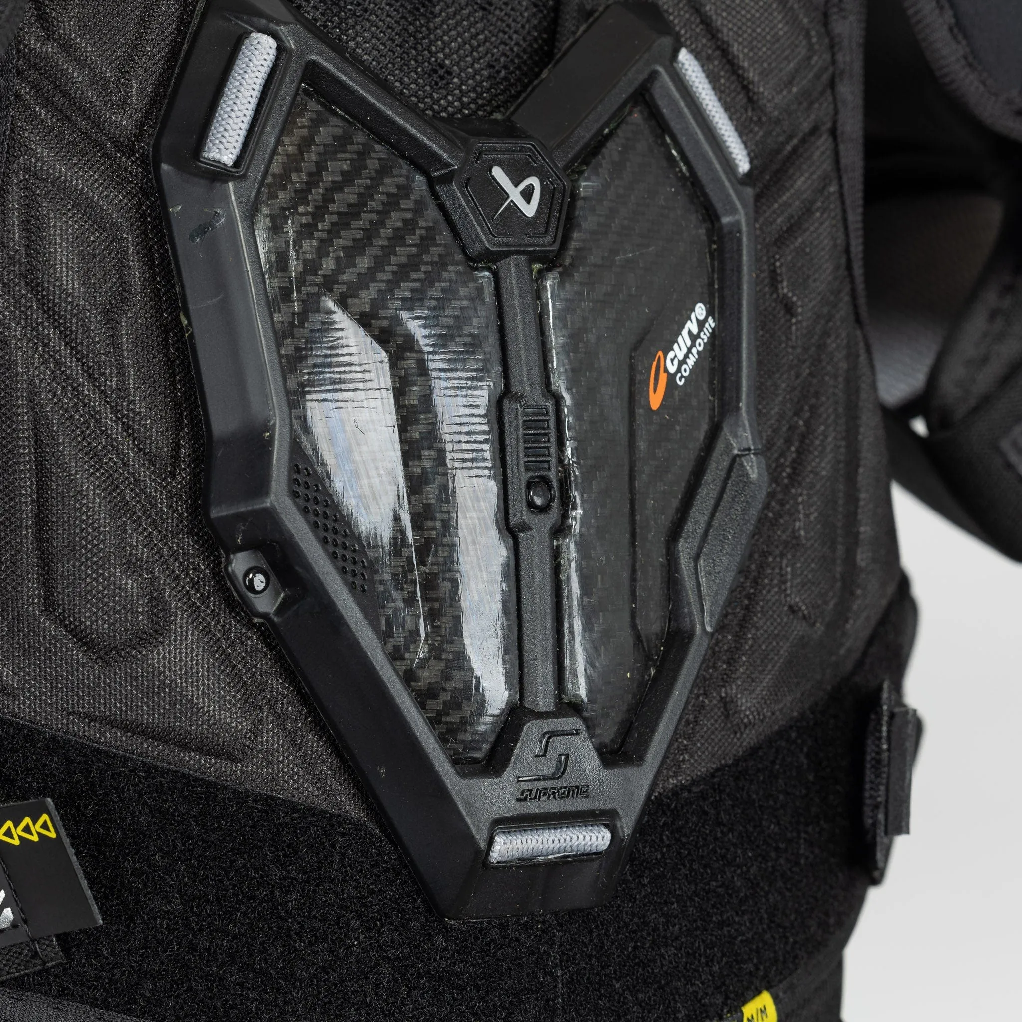 Bauer Supreme M5 Pro Junior Hockey Shoulder Pads