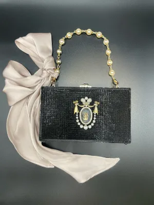 Black & Pearls