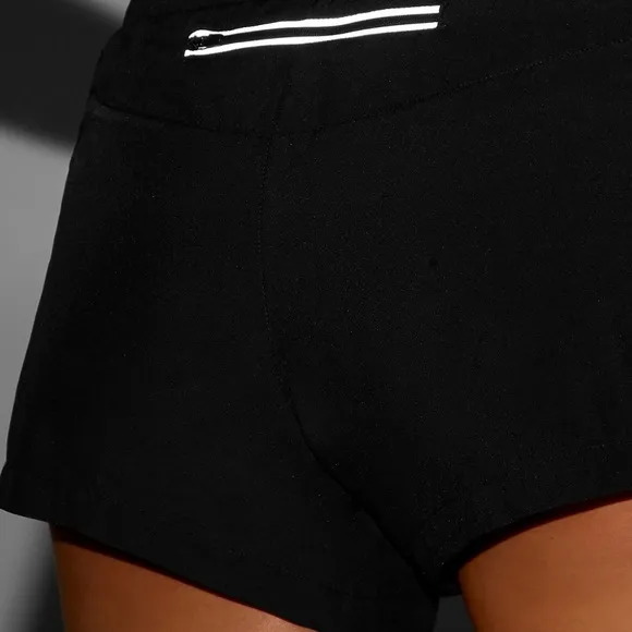 Breathe Run SHORT - Black / Reflective Silver