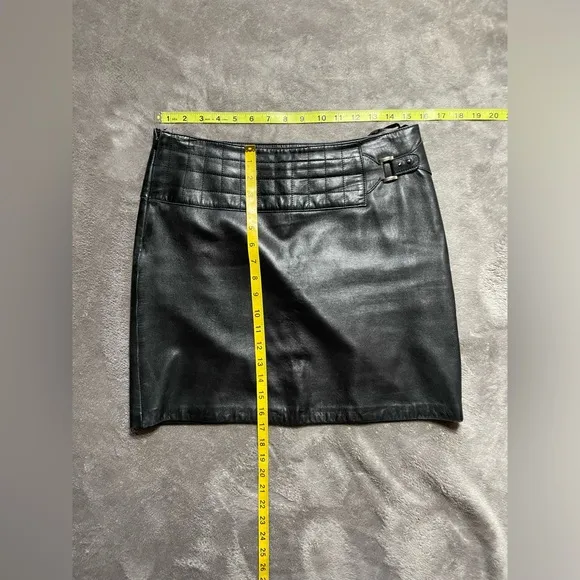 Cache soft calfskin moto leather mini skirt black size 4