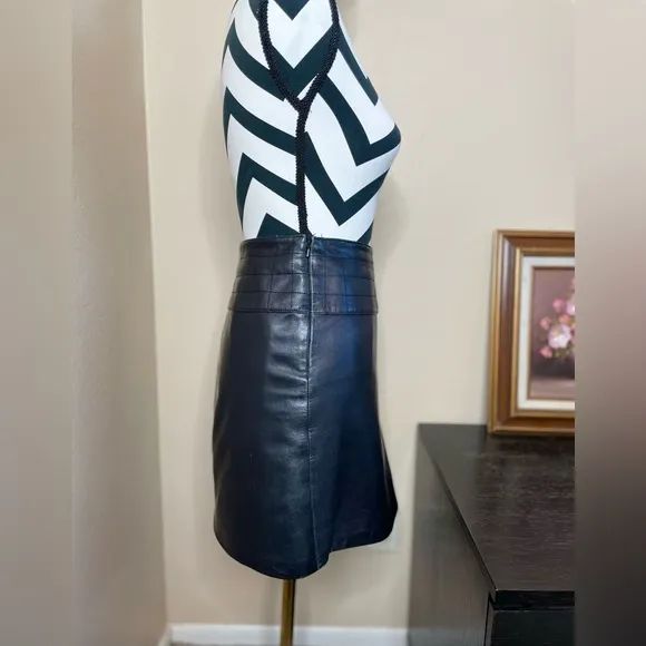 Cache soft calfskin moto leather mini skirt black size 4