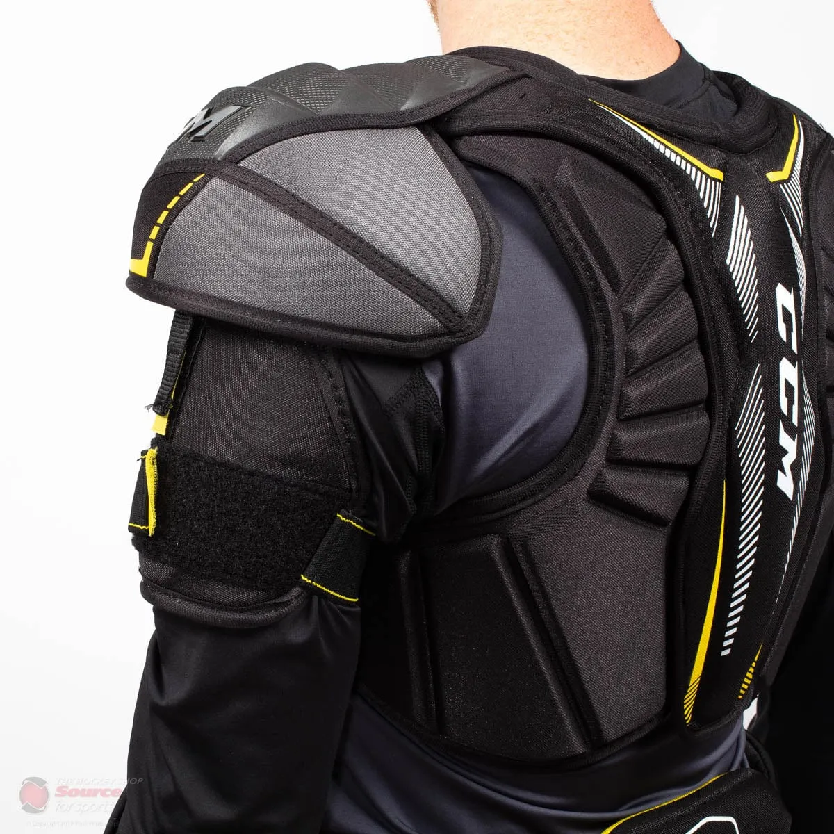 CCM Tacks Vector Pro Senior Hockey Shoulder Pads (2020)
