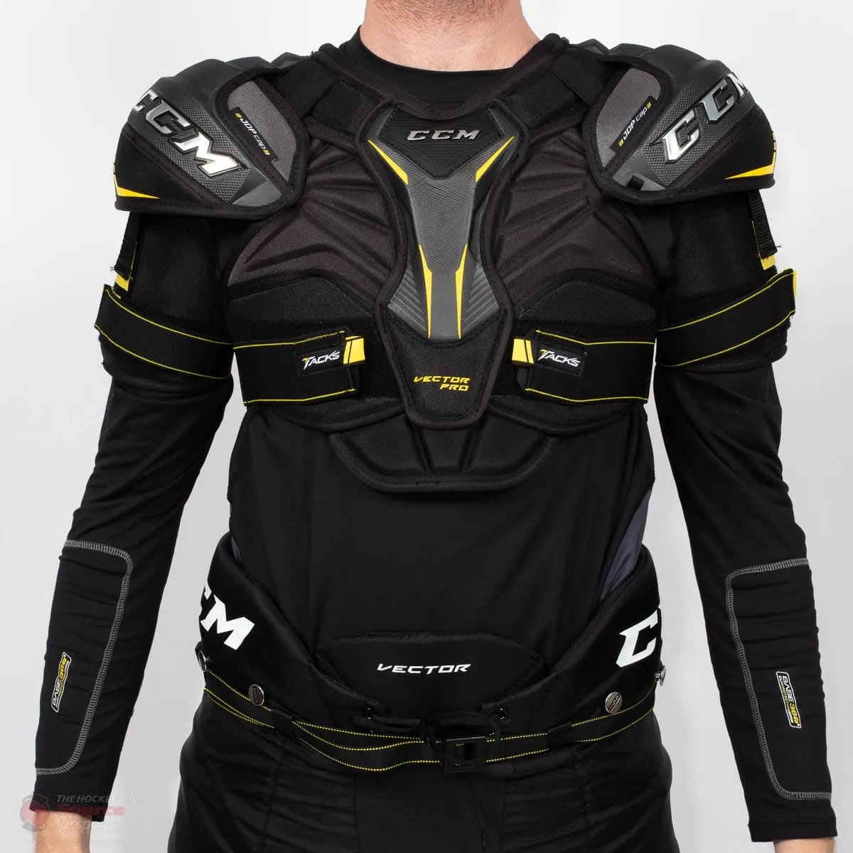 CCM Tacks Vector Pro Senior Hockey Shoulder Pads (2020)