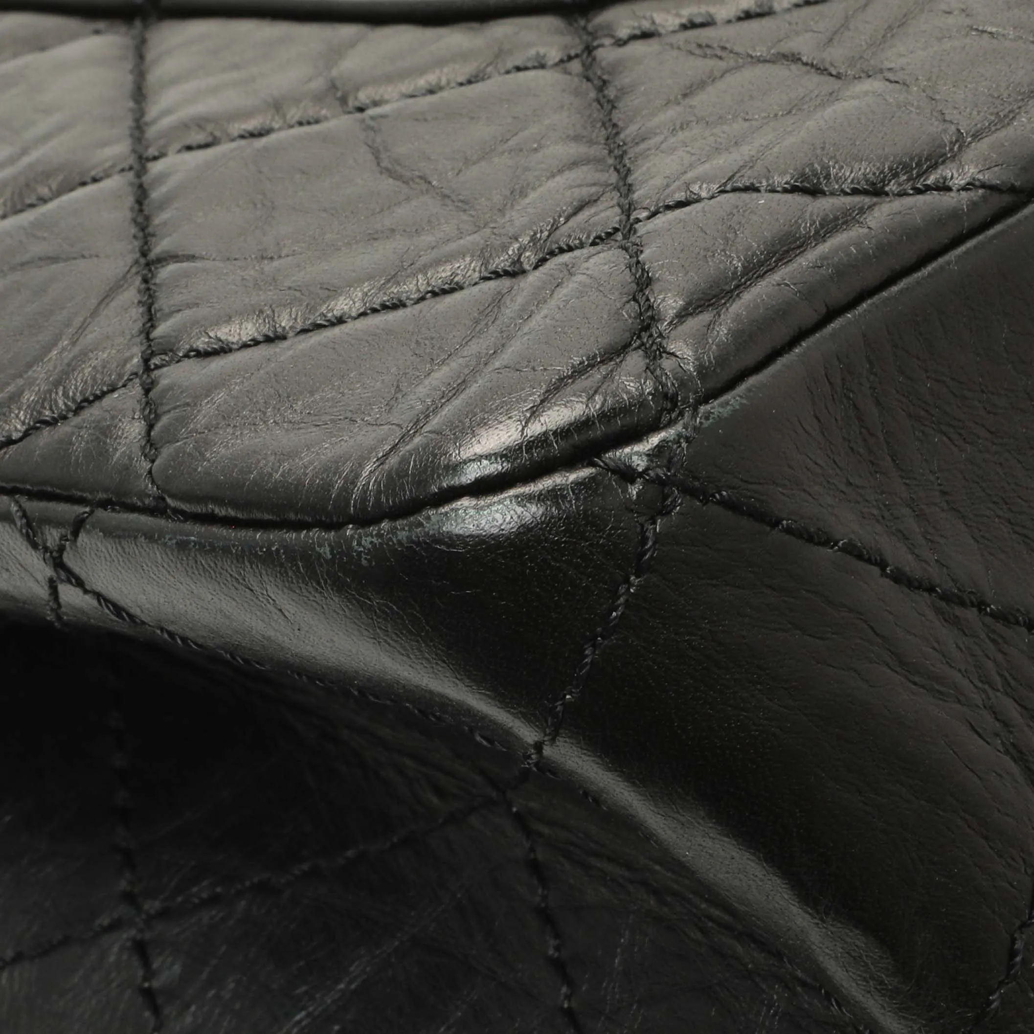 Chanel Black Quilted Aged Calfskin 2.55 Reissue 227 Flap
