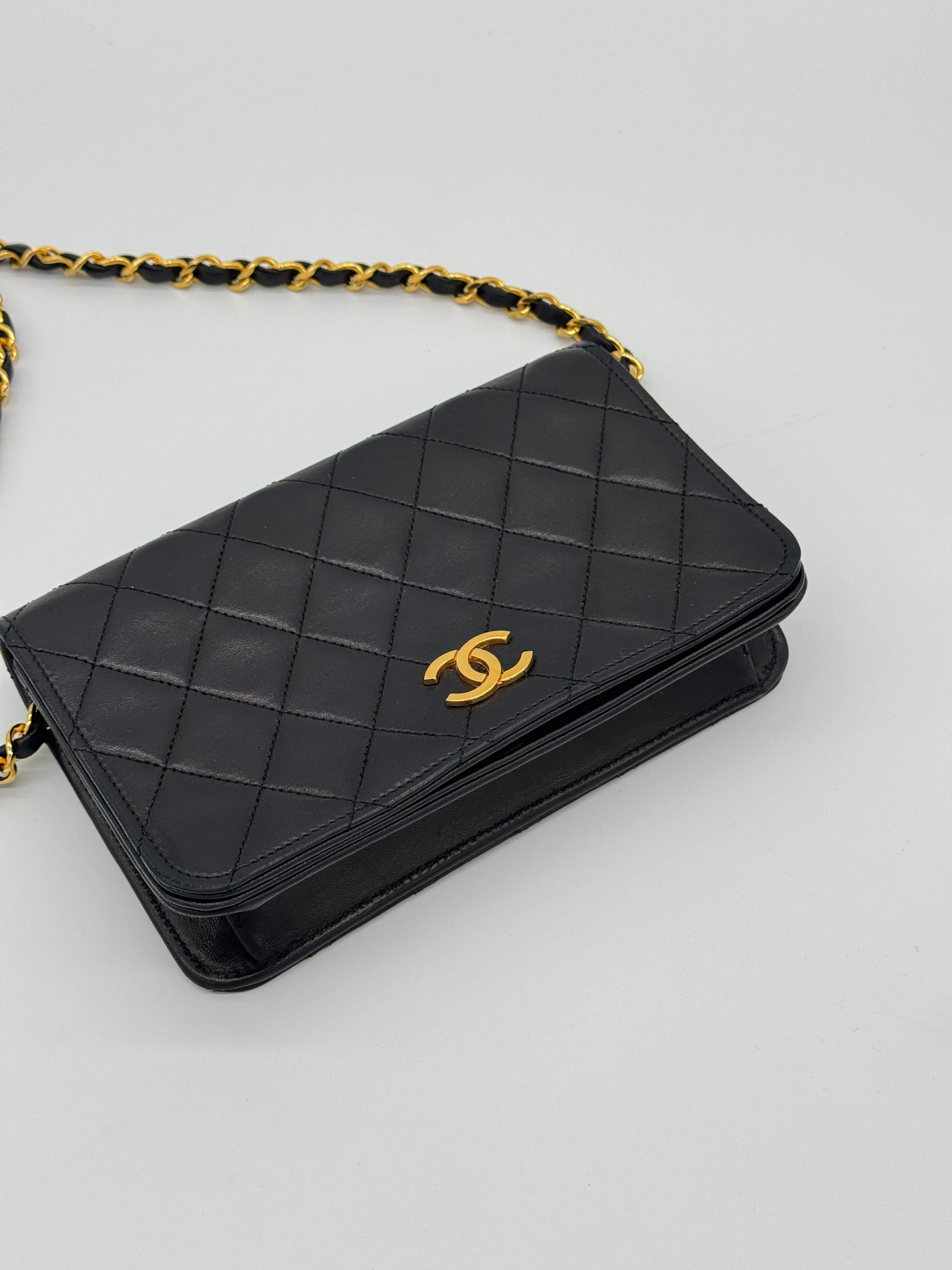 Chanel Wallet on Chain