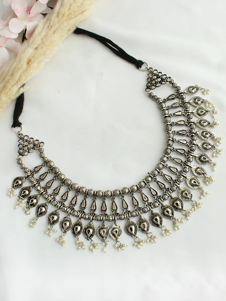 Daksha Necklace