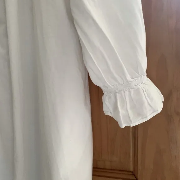 EILEEN WEST  100% COTTON NIGHTGOWN RIBBON AND CROCHET DETAIL WHITE SMALL