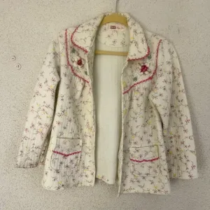 EUC Boutique Quilted Floral Jacket in pink &amp; White large darling floral detail