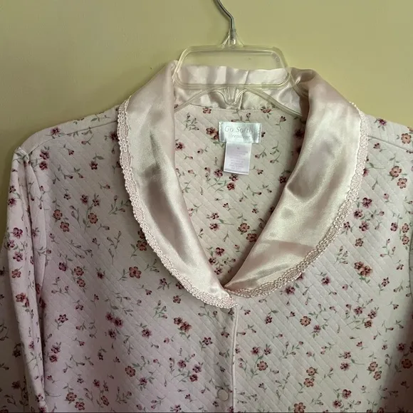 EUC Go Softly Robe/housecoat M
