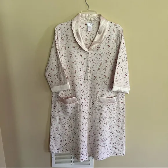 EUC Go Softly Robe/housecoat M