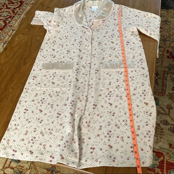 EUC Go Softly Robe/housecoat M
