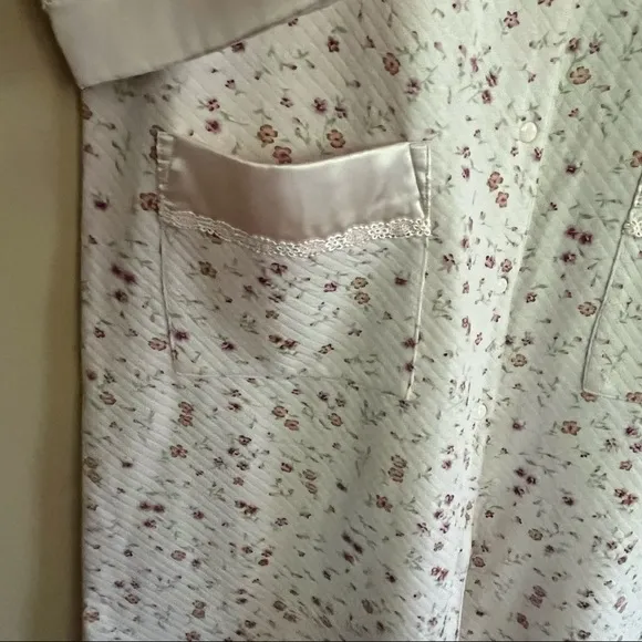 EUC Go Softly Robe/housecoat M