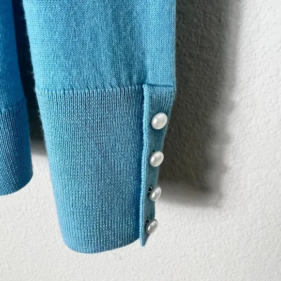 EUC Talbots Pure Merino Wool Blue Sweater Pleated Shoulder Pearl Cuffs Sz Medium