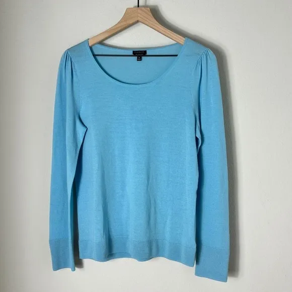 EUC Talbots Pure Merino Wool Blue Sweater Pleated Shoulder Pearl Cuffs Sz Medium