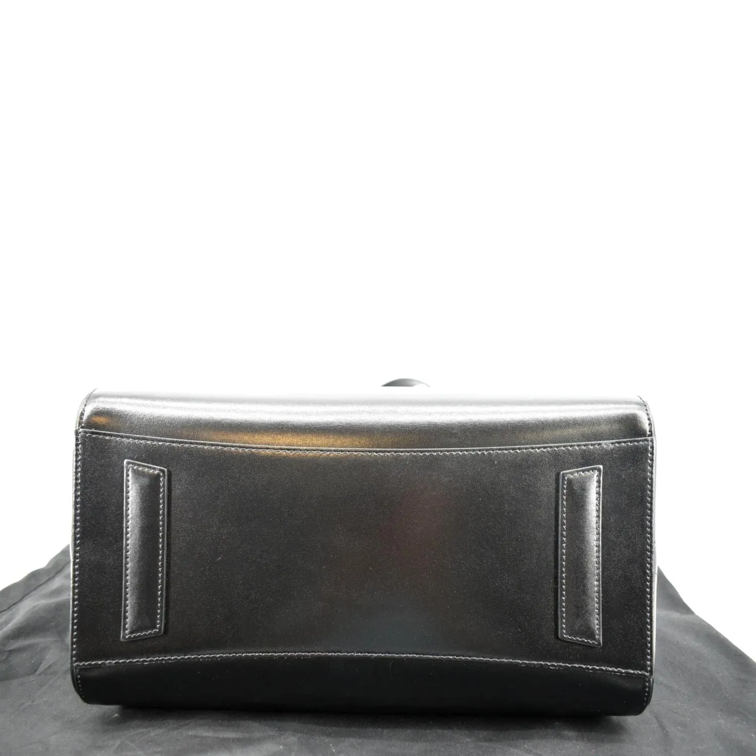 GIVENCHY Antigona Medium Calfskin Leather Shoulder Bag Black