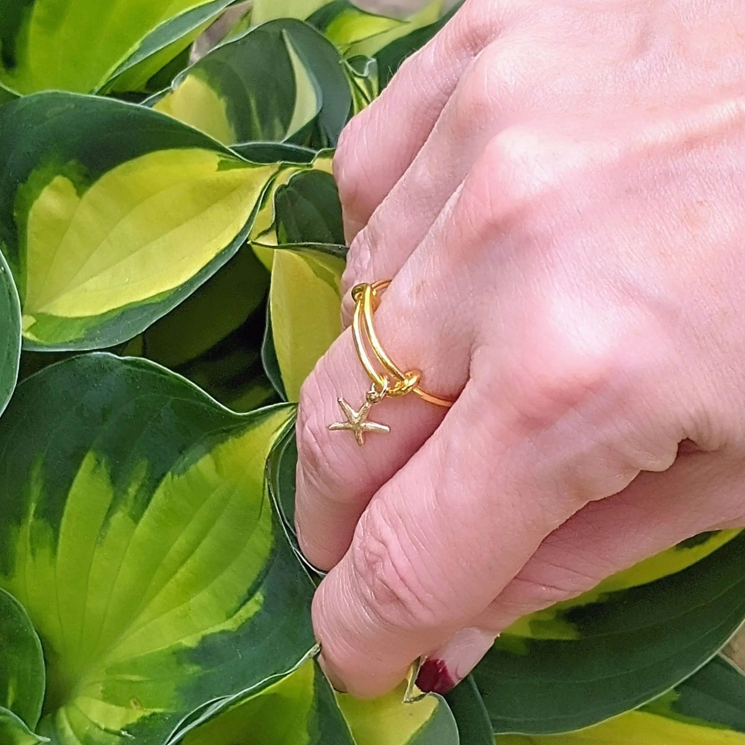 Gold Starfish Expandable Charm Ring,Gift for her