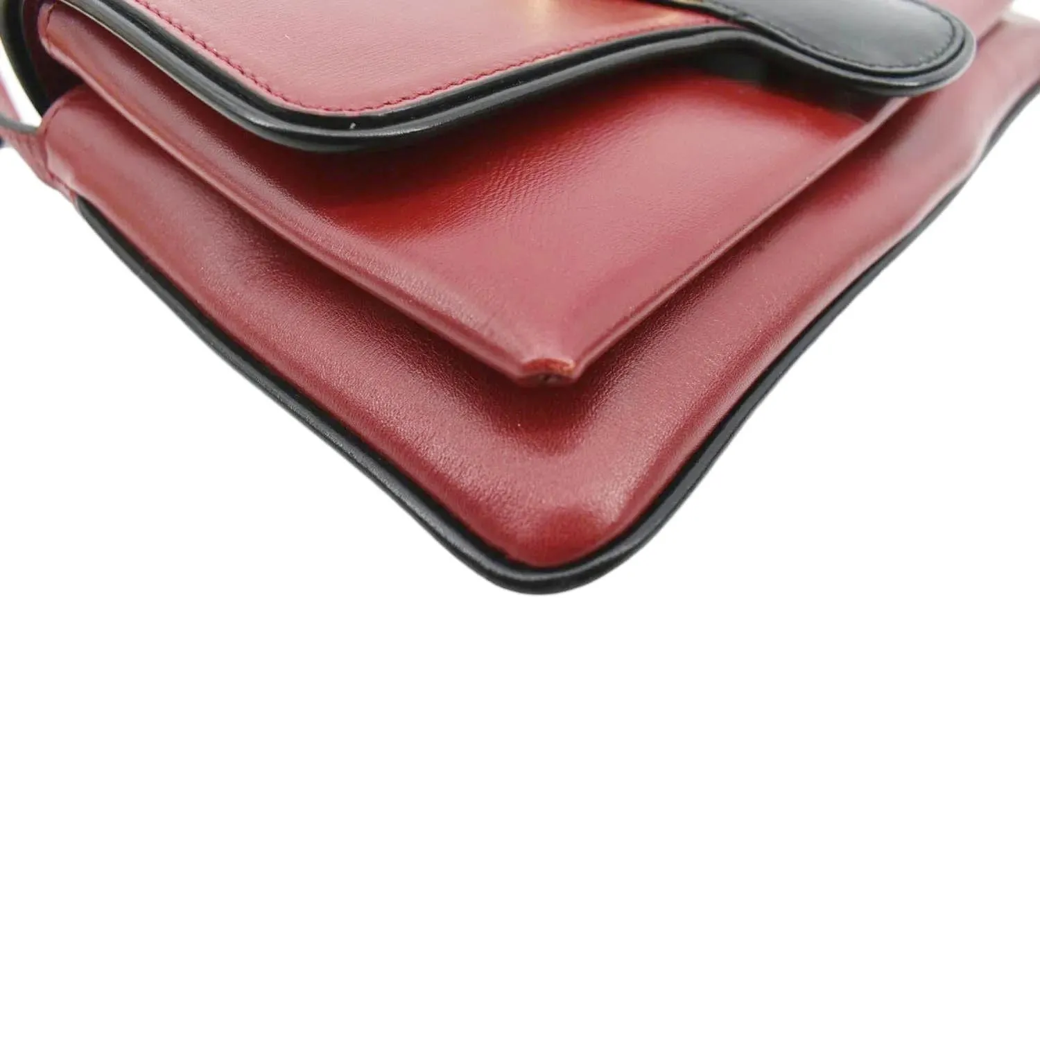 GUCCI Arli Small Leather Shoulder Bag Red 550129