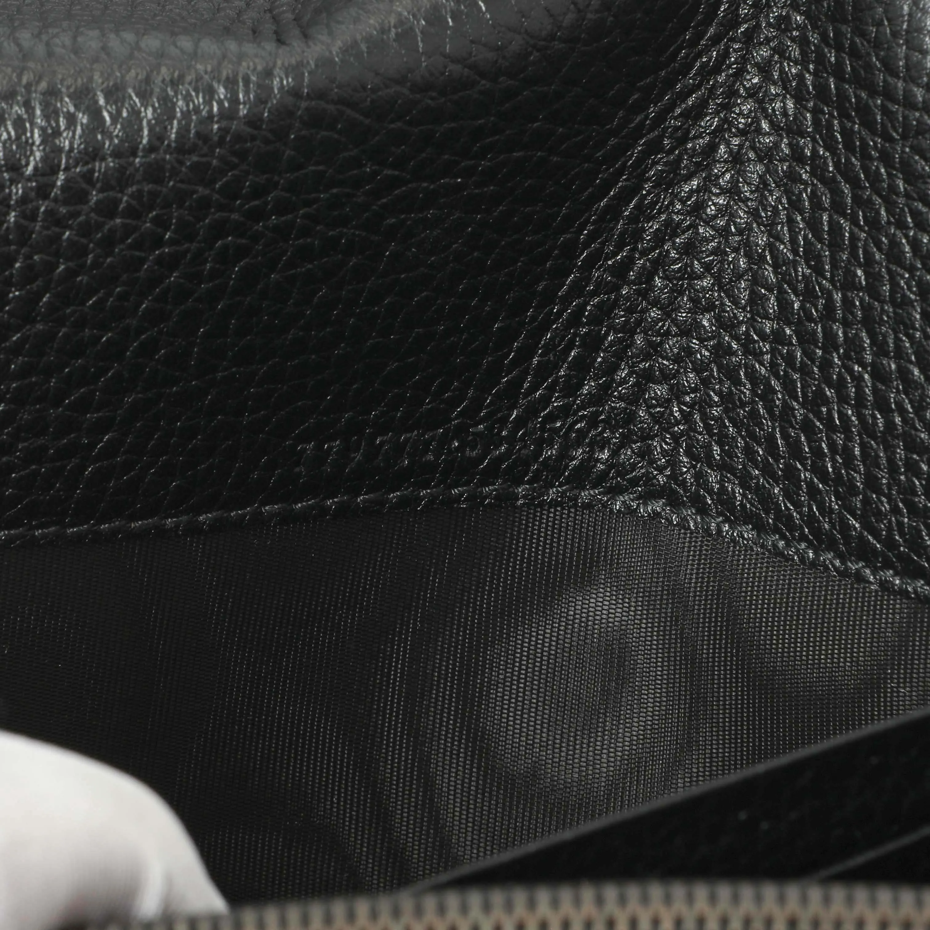 Gucci Black Calfskin GG Marmont Chain Wallet
