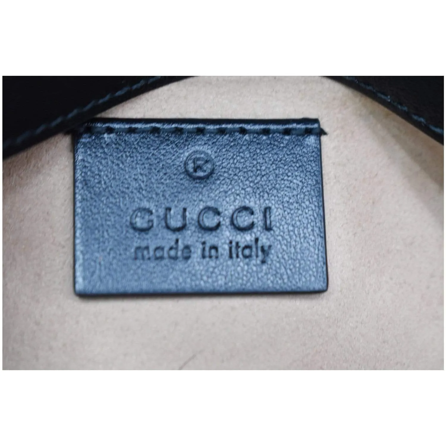 GUCCI Marmont Super Mini Matelasse Leather Crossbody Bag Black