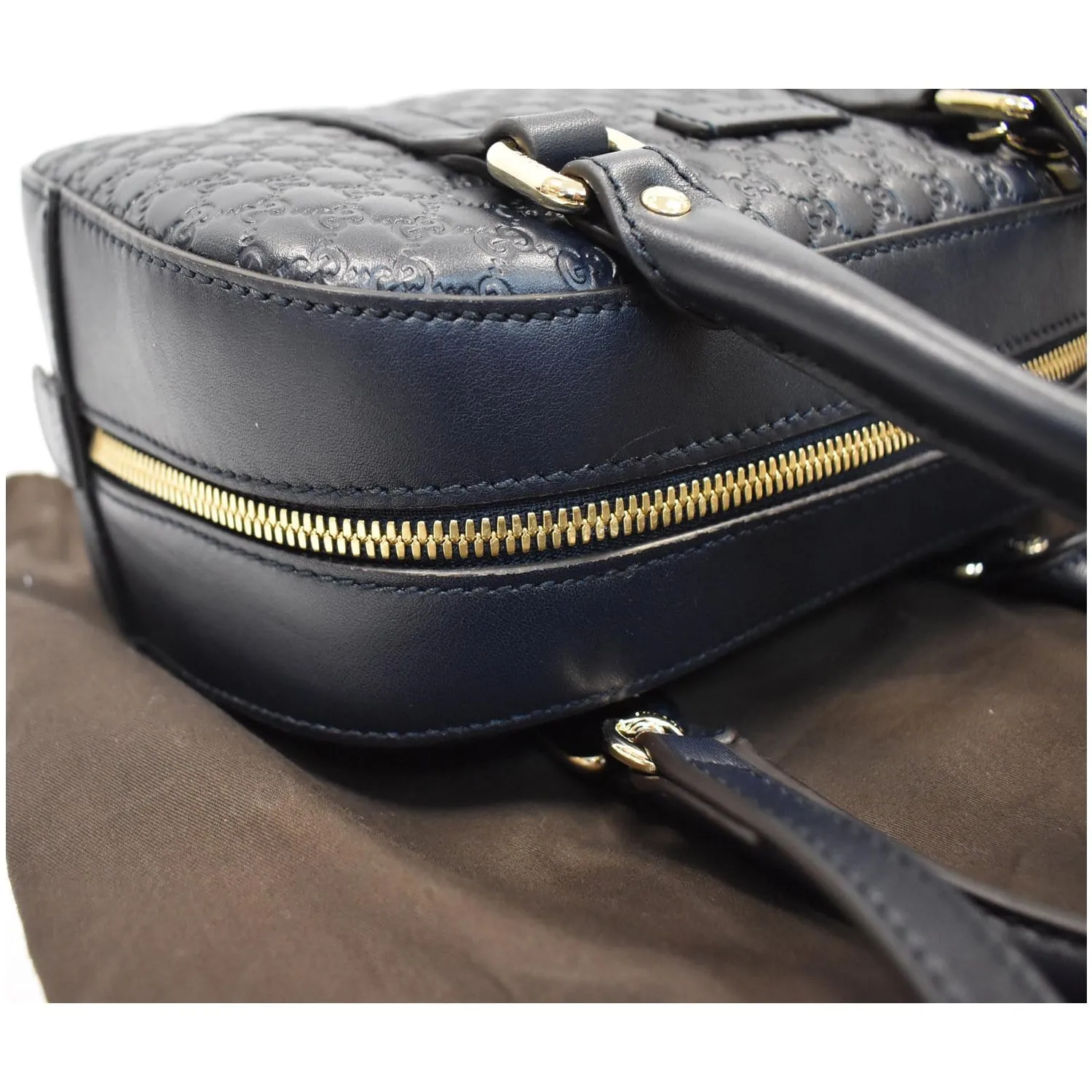 GUCCI Microguccissima Small Leather Crossbody Bag Black 510289