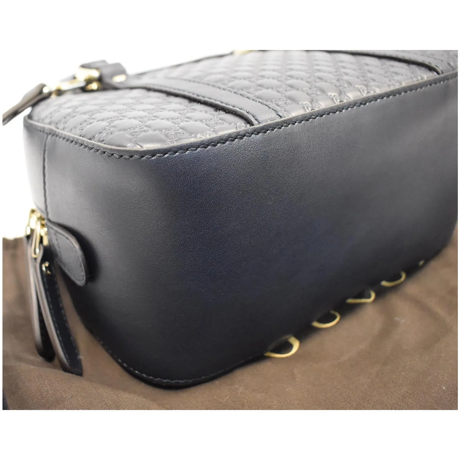 GUCCI Microguccissima Small Leather Crossbody Bag Black 510289