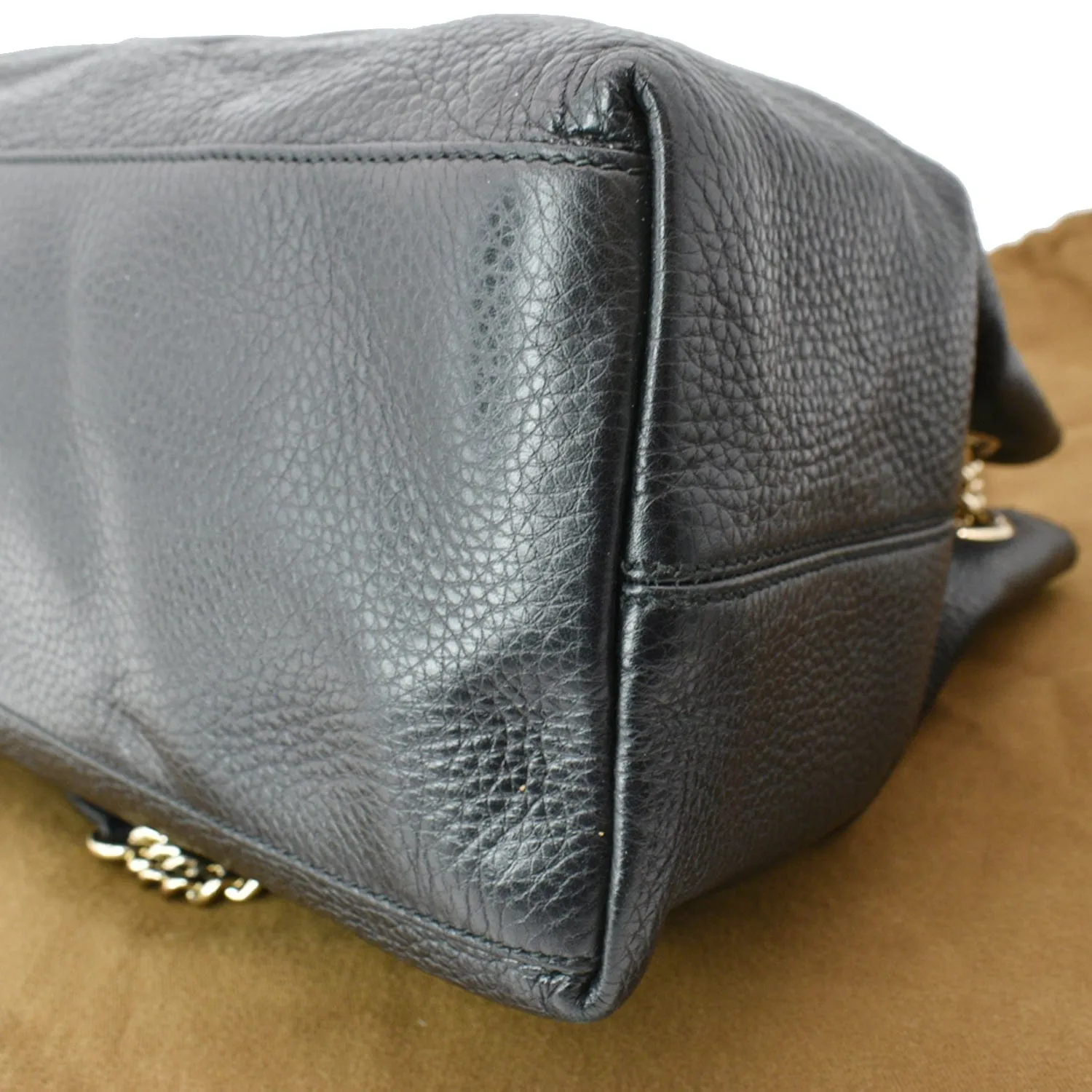 GUCCI Soho Pebbled Leather Chain Shoulder Bag Black 308982