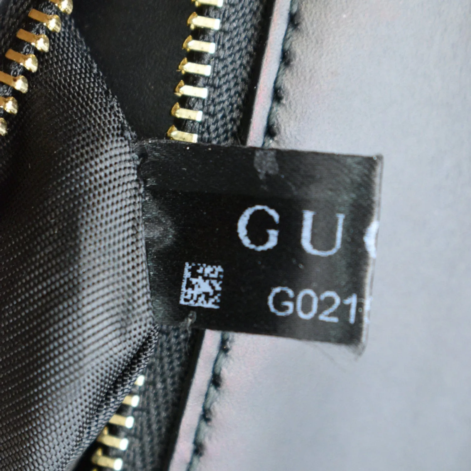 GUCCI Sylvie Small Leather Shoulder Bag Black 421882
