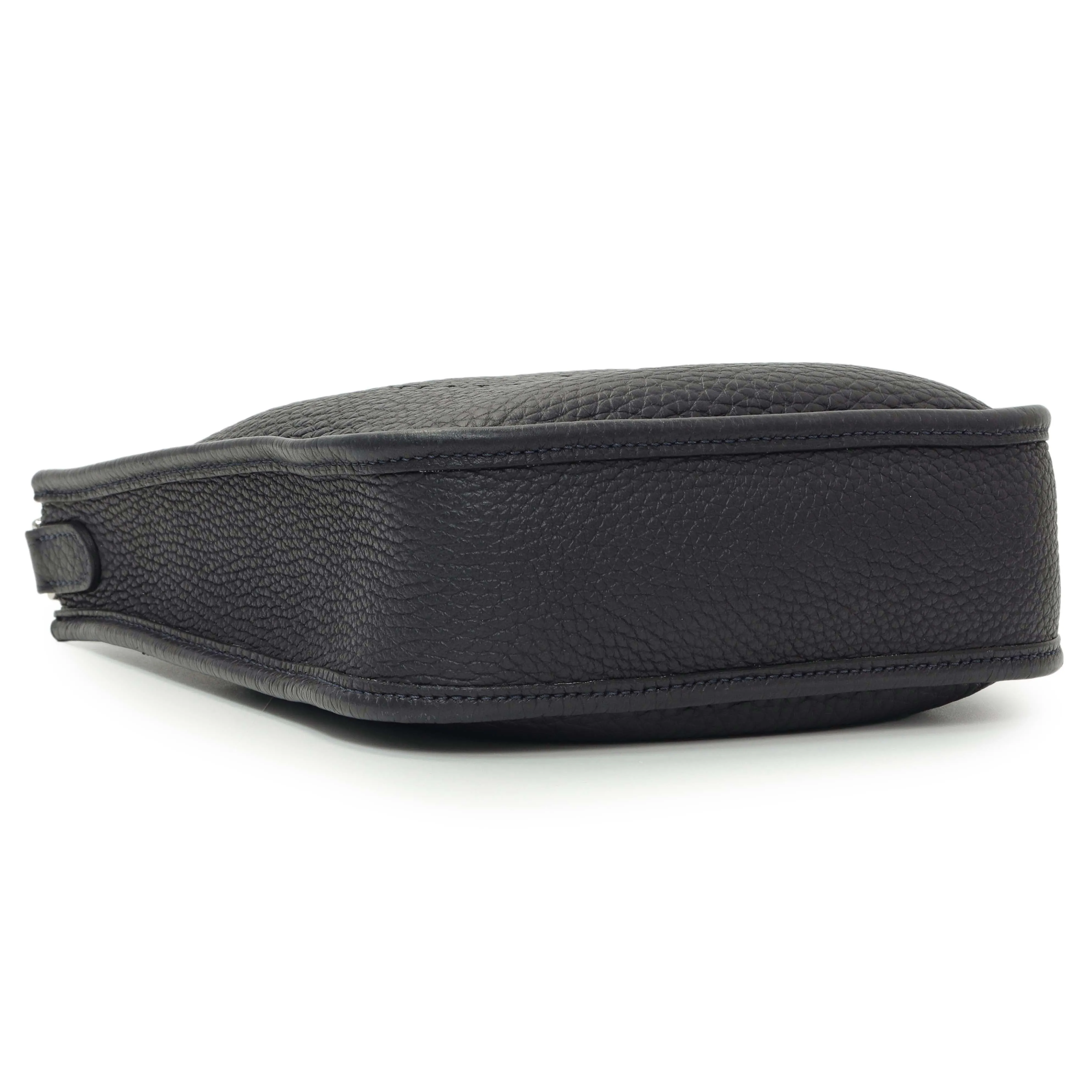 Hermes Caban Bleu Saphir Clemence Evelyne TPM