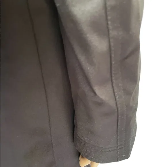 Kristen Blake black fitted long sleeve hooded pea coat size medium