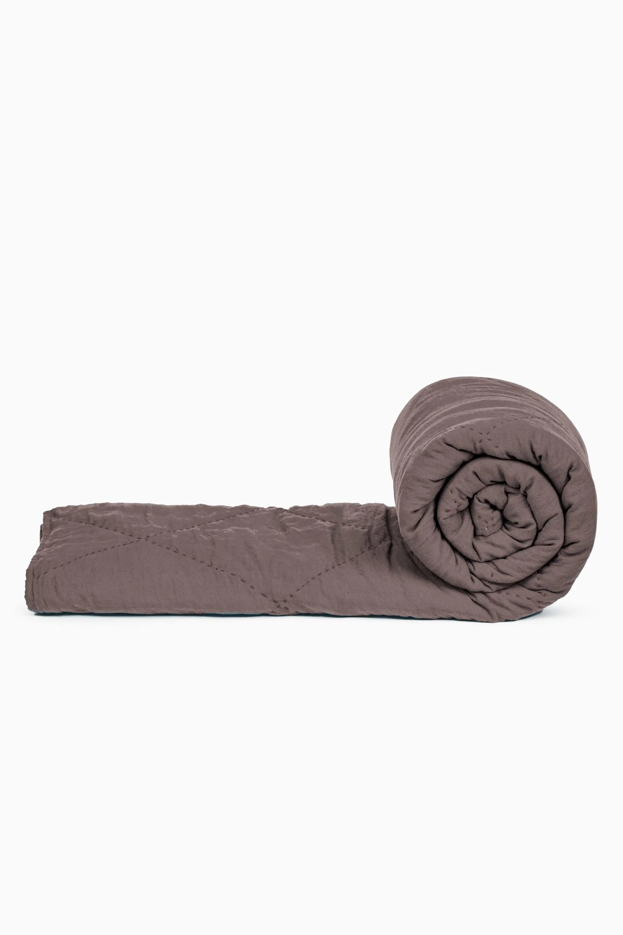 Linen Monotone Hand Quilted Quilt-Blackberry Wine