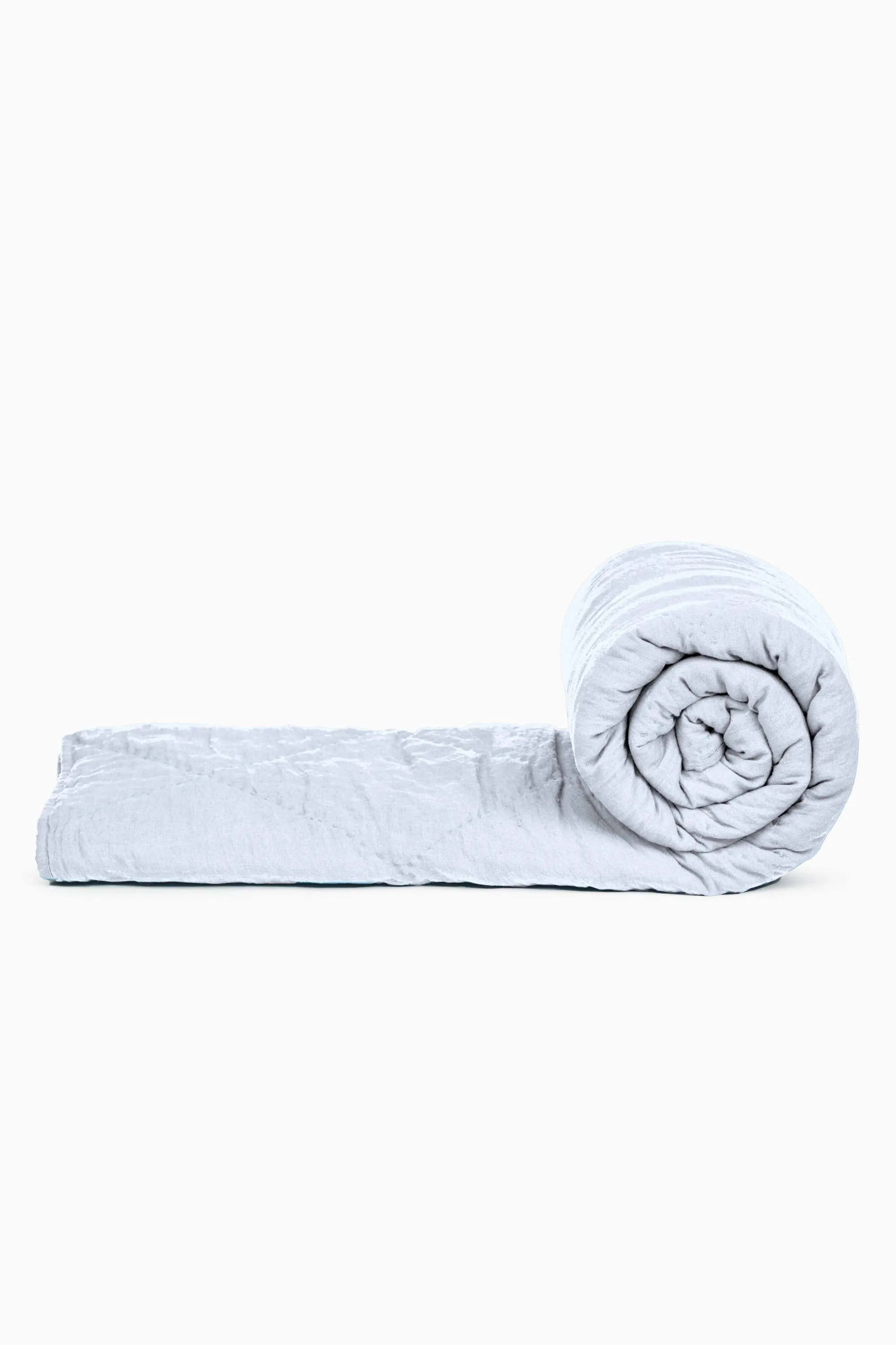 Linen Monotone Hand Quilted Quilt-Blackberry Wine