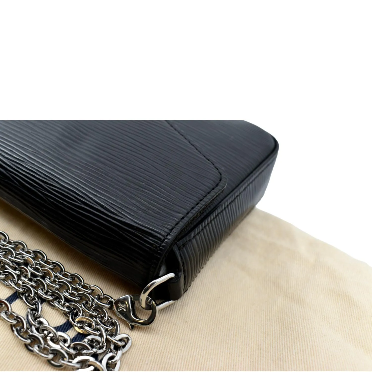 LOUIS VUITTON Felicie Pochette Epi Crossbody Bag Black