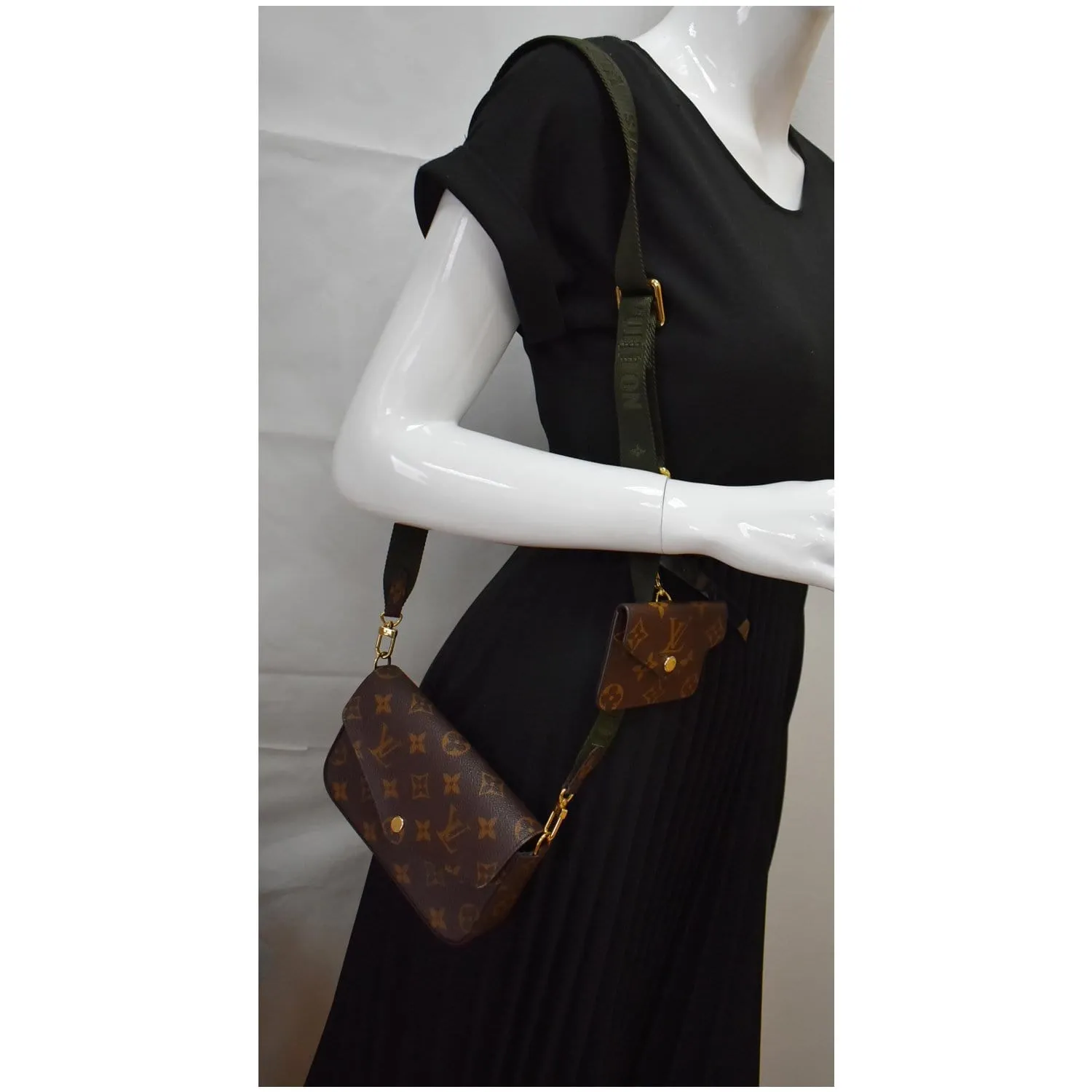 LOUIS VUITTON Felicie Strap & Go Pochette Monogram Canvas Crossbody Bag Khaki Green