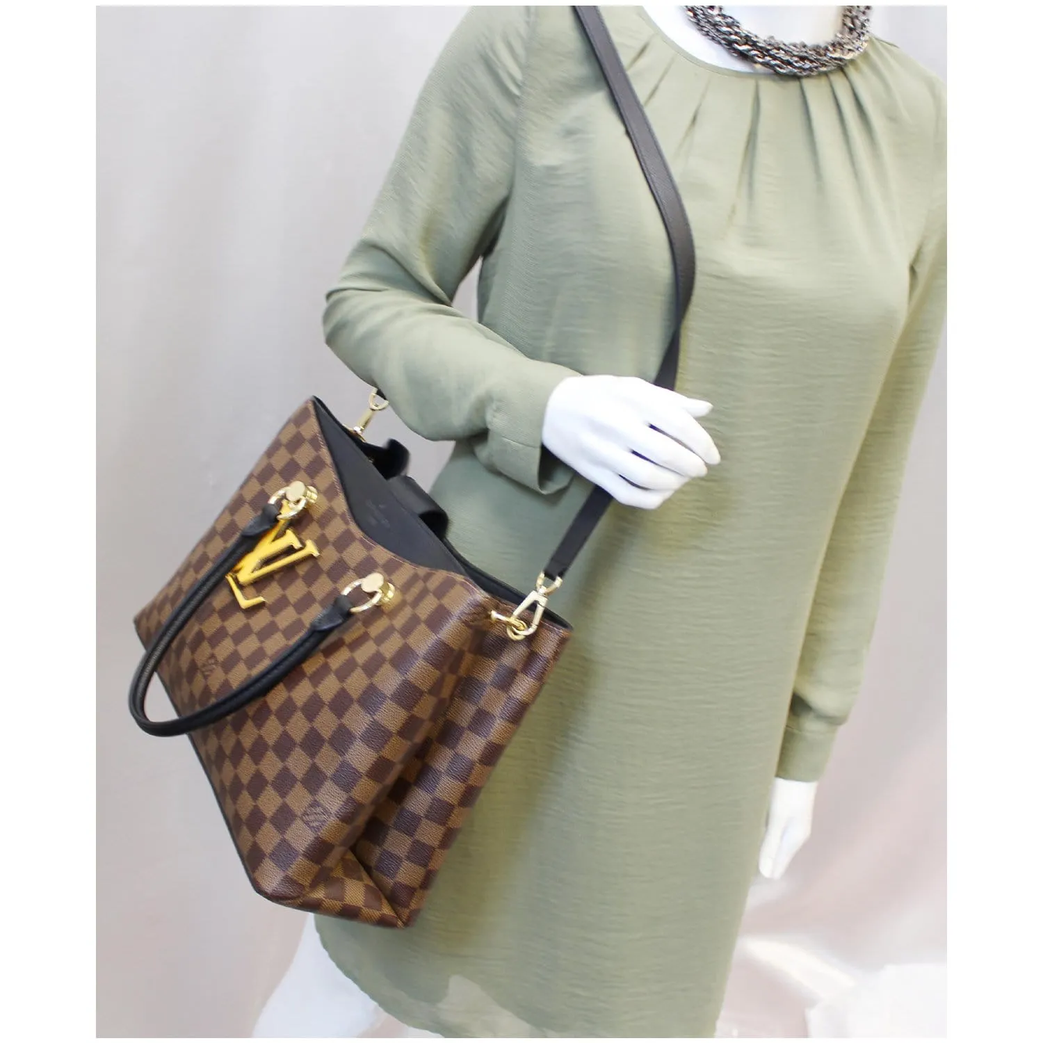 LOUIS VUITTON LV Riverside Damier Ebene Shoulder Bag Noir