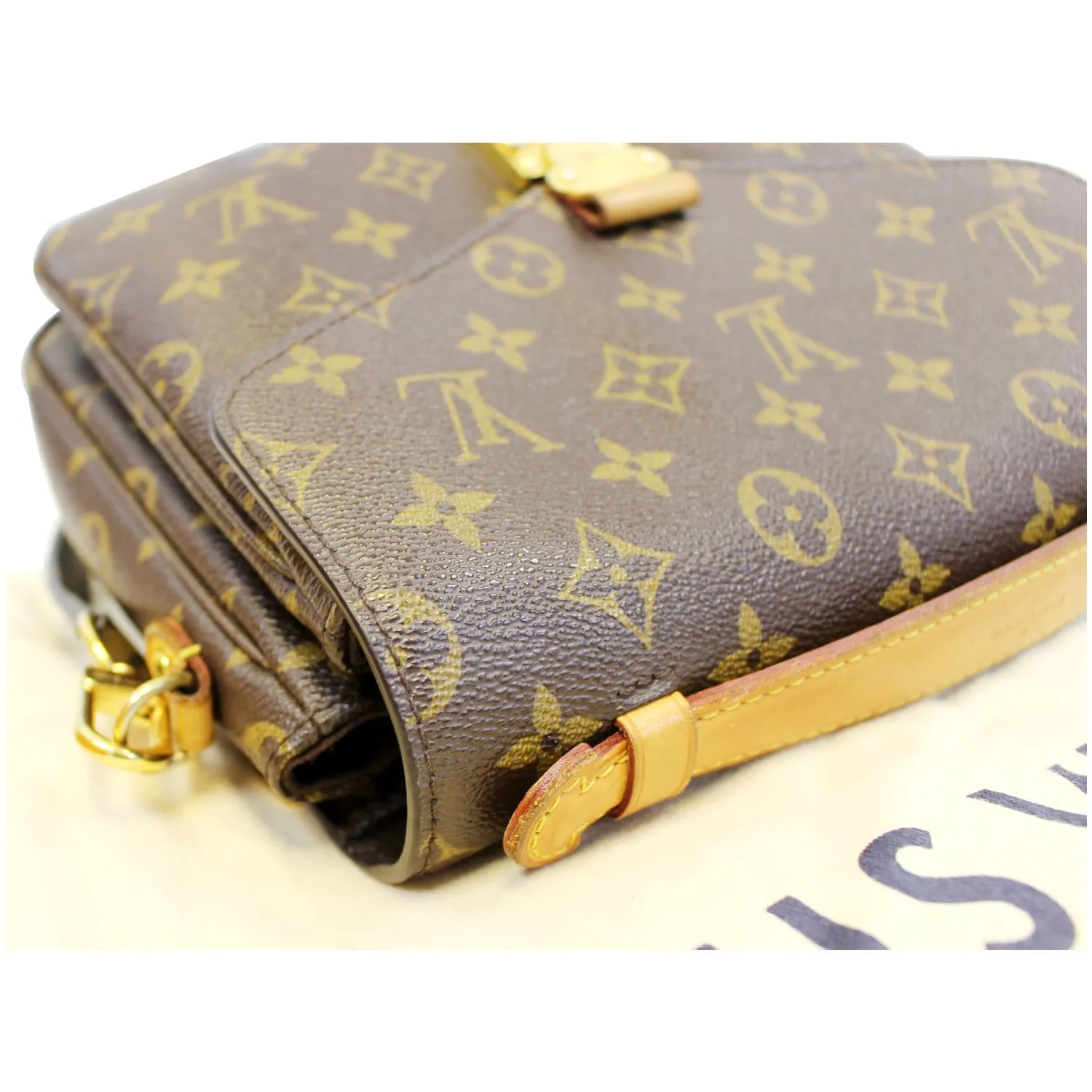 LOUIS VUITTON Metis Pochette Monogram Canvas Crossbody Bag