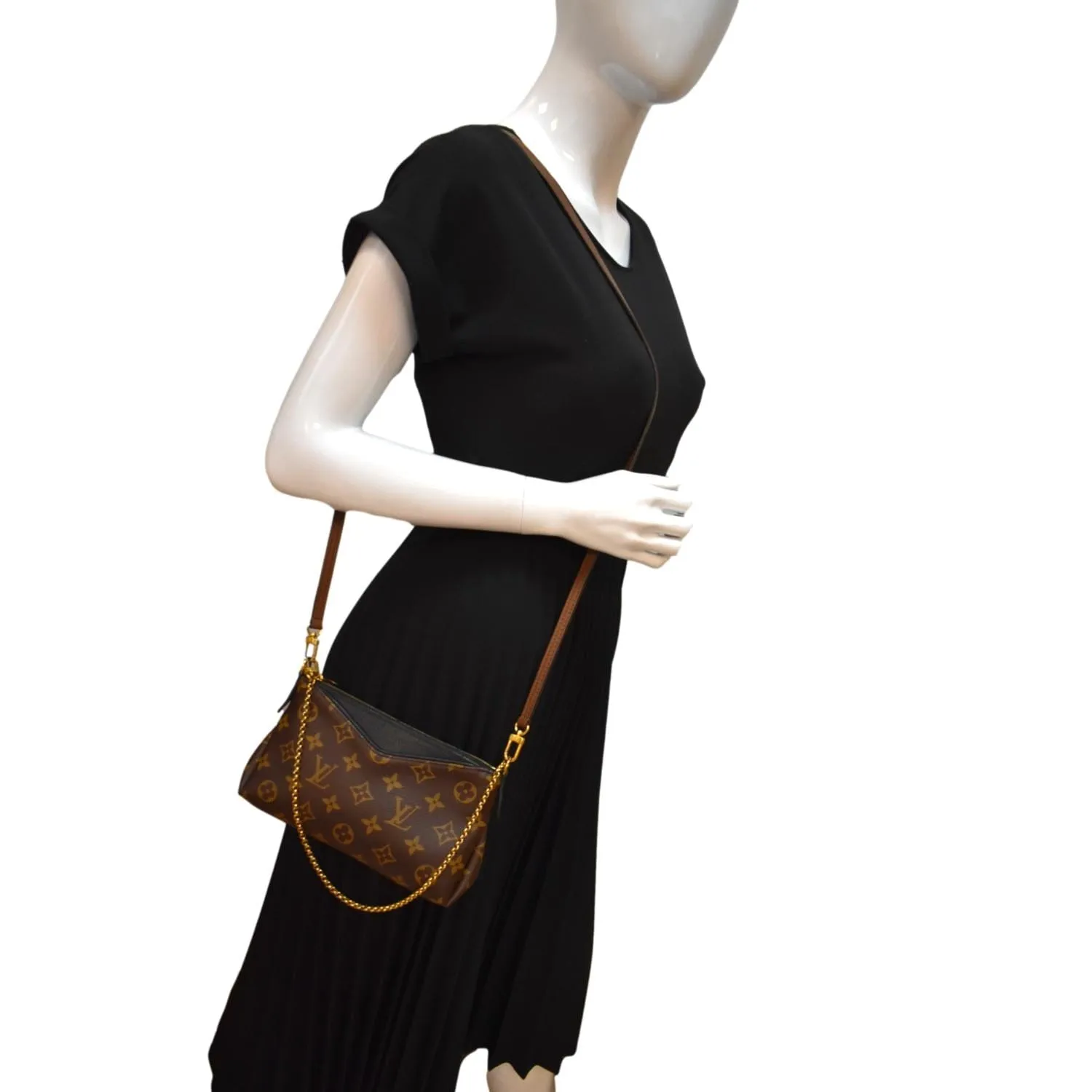 LOUIS VUITTON Pallas Monogram Canvas Clutch Crossbody Bag Brown