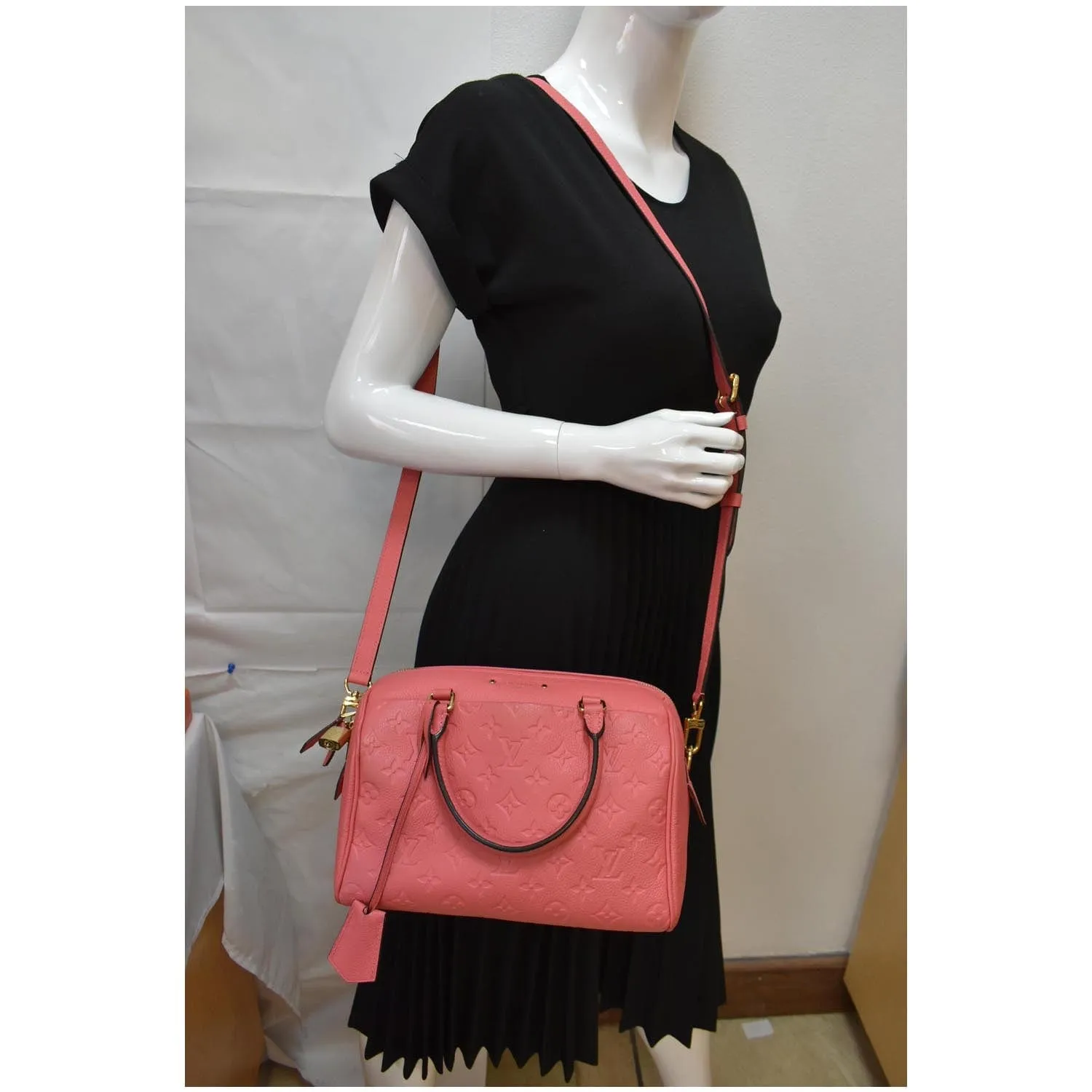 LOUIS VUITTON Speedy 25 Bandouliere Monogram Empreinte Crossbody Bag Blossom - 15% OFF