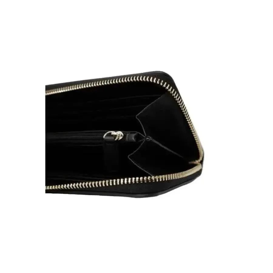Love Moschino Women's Black Wallet with Zip Closure