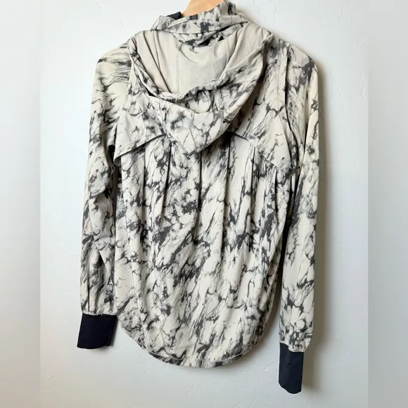 Lululemon Bring Back The Track Jacket Size 4