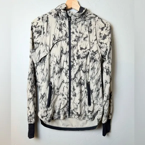 Lululemon Bring Back The Track Jacket Size 4