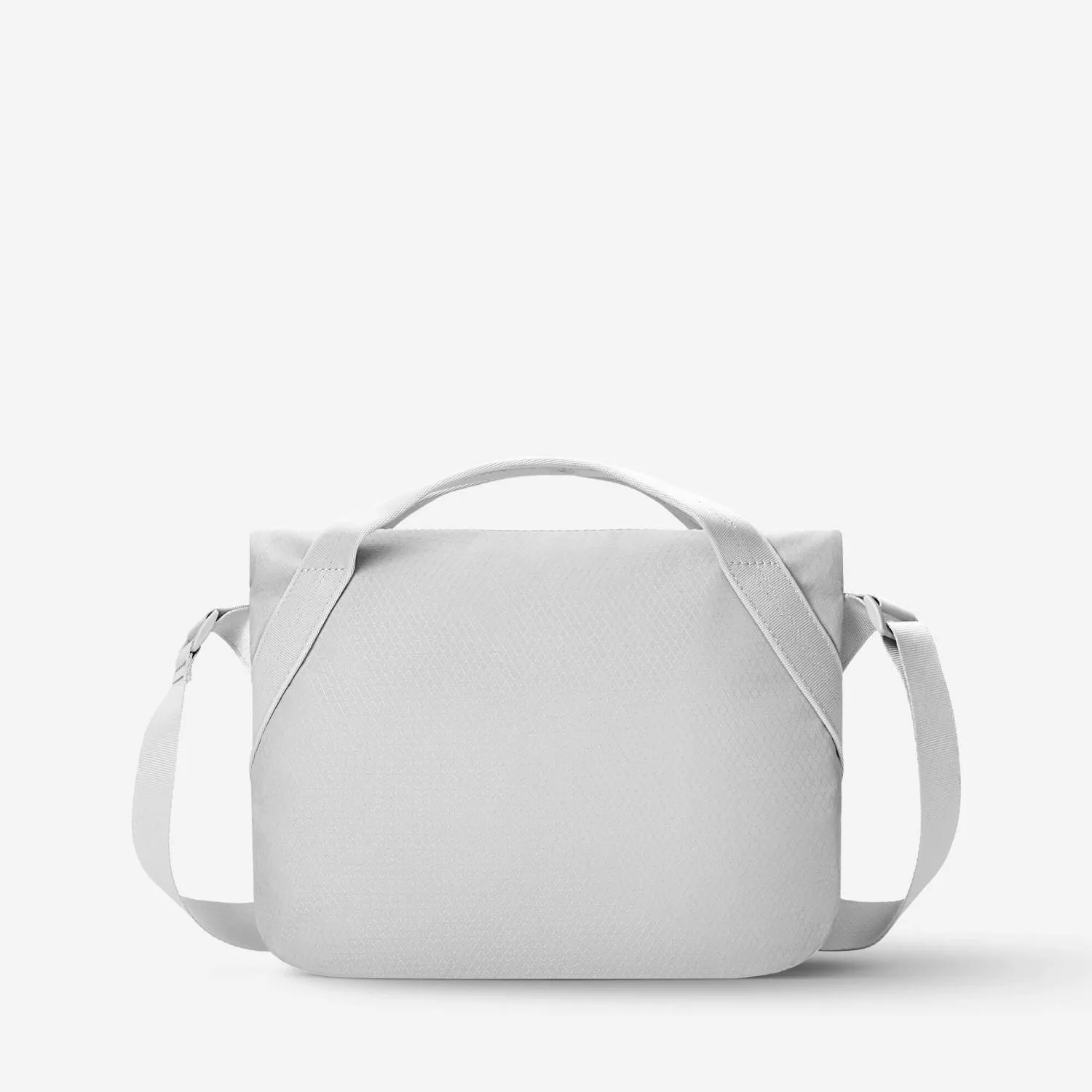 MAH Airy Cross 4L Sling Bag