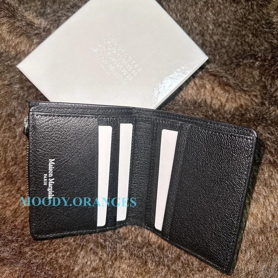 Maison Margiela Flip Flap Medium