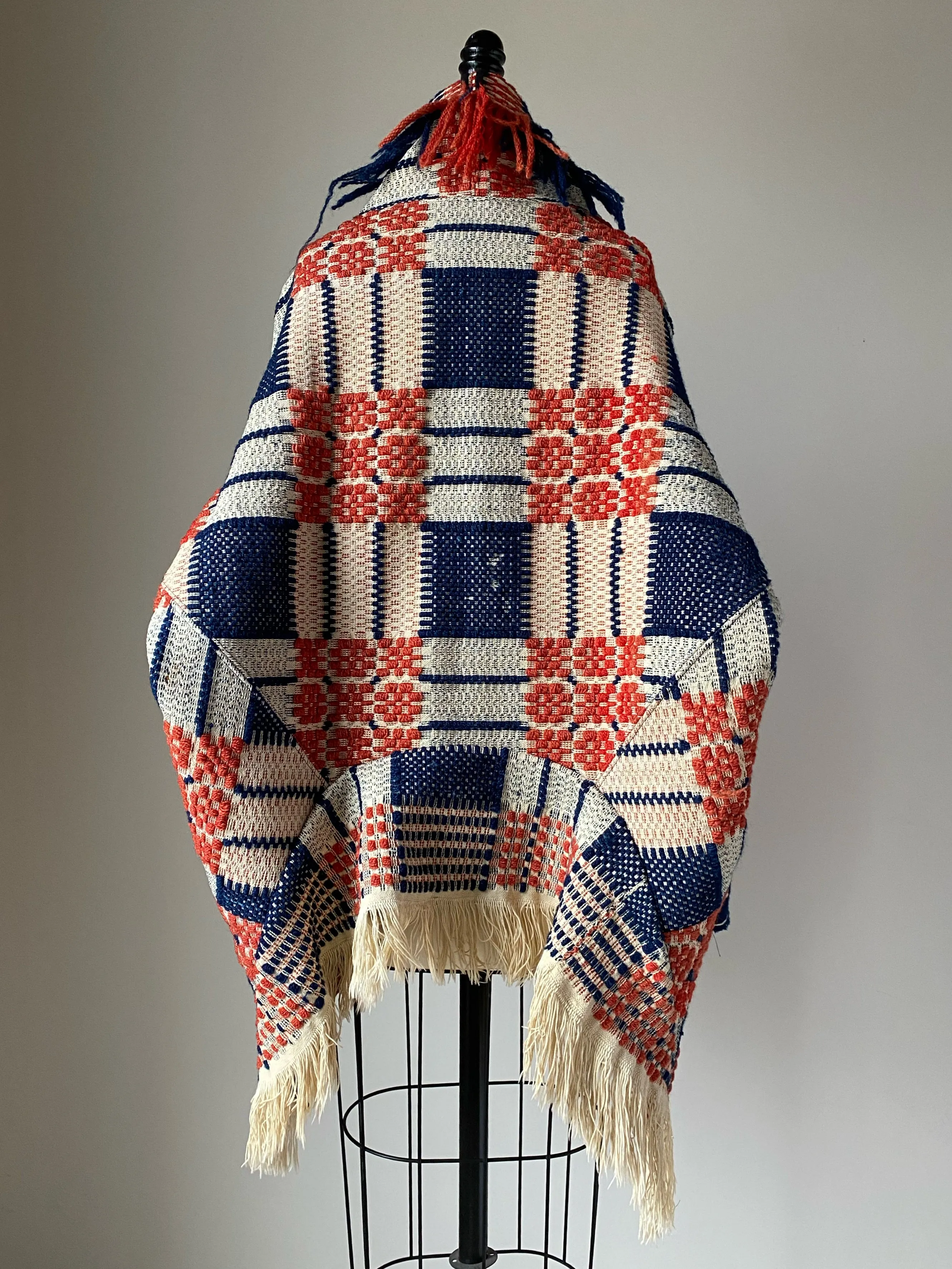 overshot coverlet cocoon with floral coverlet sleeves