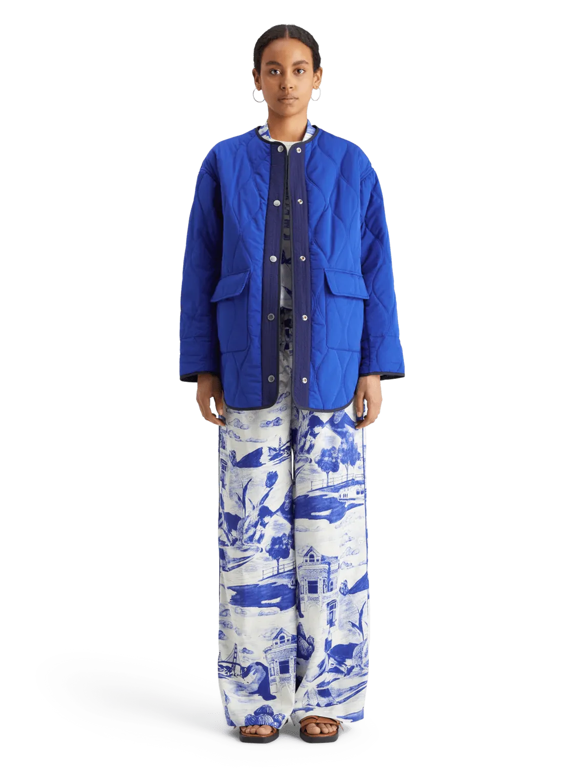 Oversized Onion Quilt Liner Jacket | Electric Blue