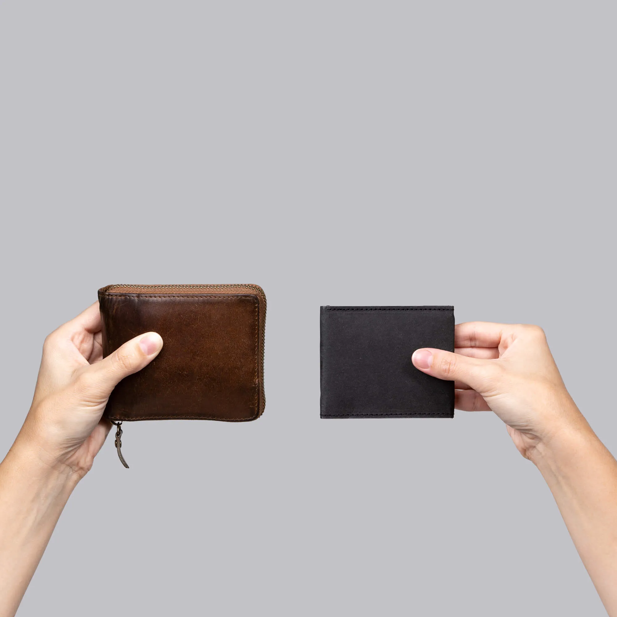PAPERO leichtes flaches Papier Wallet RAVEN mit integriertem RFID-Schutz und Münzfach