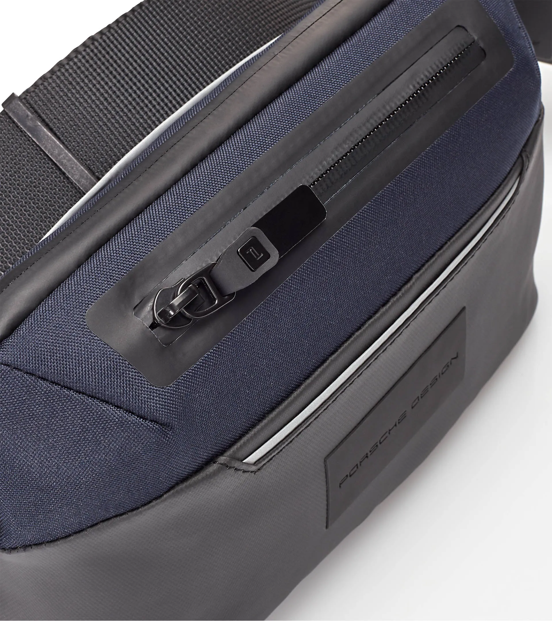 PORSCHE DESIGN Urban Eco Belt Bag